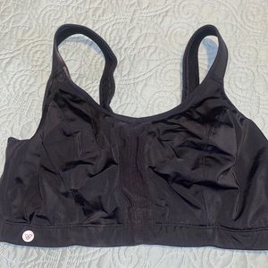 LIVI sports bra
